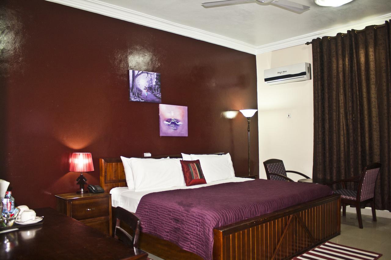 Grand Star Hotel North Legon Zewnętrze zdjęcie
